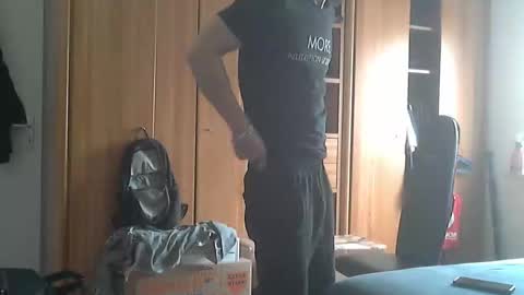 sanja72 online show from November 14, 2025, 1:21 pm