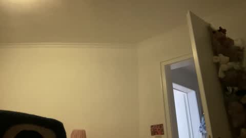 santaclausonice online show from October 28, 2025, 10:52 am