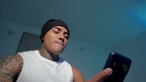 Snapshot of santi__ferrer chatting on June 27, 2026, 3:00 am Santi Ferrer online show from June 27, 2026, 3:00 am