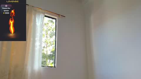 Snapshot of santi_brown1 chatting on January 29, 2025, 8:56 pm Santibrown online show from January 29, 2025, 8:56 pm