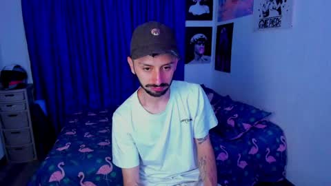 Snapshot of santi_mateo chatting on April 23, 2026, 3:30 am Santi online show from April 23, 2026, 3:30 am
