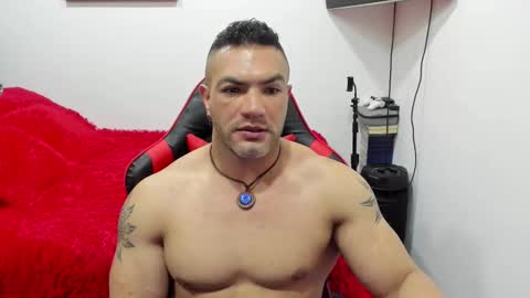 santi_pastori online show from September 21, 2025, 6:31 pm