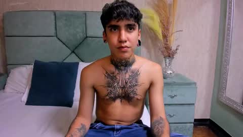 SantiAbader online show from November 16, 2025, 12:27 am