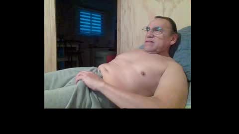 Snapshot of santiago_n chatting on July 29, 2026, 11:41 am santiago_n online show from July 29, 2026, 11:41 am
