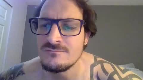 santiagorivera012477 online show from November 6, 2025, 10:54 pm