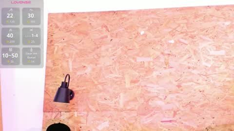  Santi online show from November 19, 2025, 3:06 am