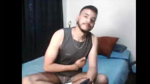 Snapshot of santiexxx chatting on September 27, 2025, 9:20 pm santiexxx online show from September 27, 2025, 9:20 pm