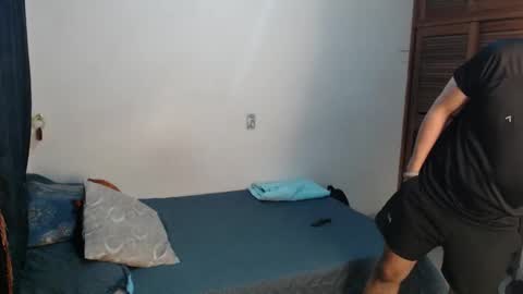 Snapshot of santiexxx chatting on November 5, 2025, 2:11 am santiexxx online show from November 5, 2025, 2:11 am