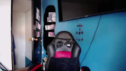 Santii online show from January 9, 2025, 2:51 pm