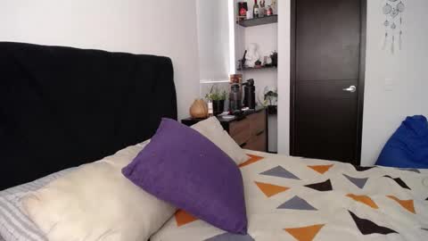 Santii online show from January 29, 2025, 2:00 pm