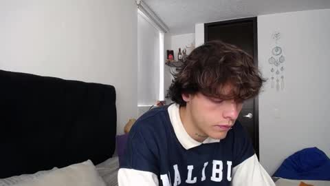 Santii online show from February 3, 2025, 7:21 pm