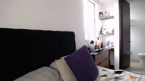 Santii online show from February 7, 2025, 7:59 pm