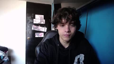 Santii online show from March 9, 2025, 1:26 pm