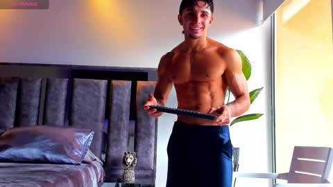 Santiago Seans online show from January 5, 2026, 5:38 pm