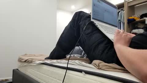 Snapshot of santo831950 chatting on February 18, 2025, 5:53 pm santo831950 online show from February 18, 2025, 5:53 pm