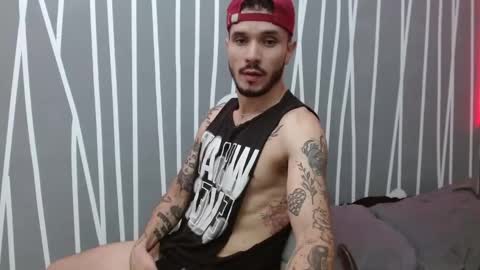 Snapshot of santti_torres chatting on March 25, 2026, 2:50 am Santy Torres online show from March 25, 2026, 2:50 am