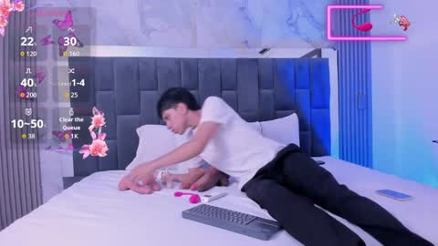 Santiago Carrington online show from April 9, 2026, 1:49 pm