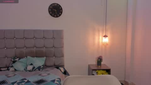 santy_stump online show from November 21, 2025, 10:19 pm