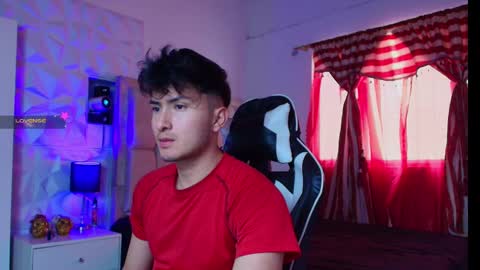 Santyago online show from January 7, 2025, 6:56 pm