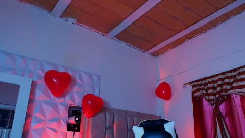 Santyago online show from February 19, 2025, 11:04 pm