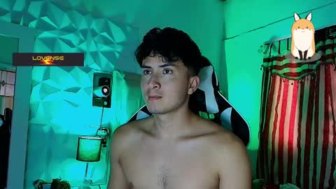 Santyago online show from March 8, 2025, 7:20 pm