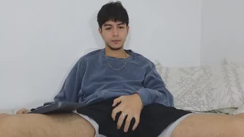 santybig18 online show from January 3, 2025, 7:06 am