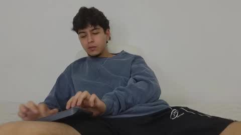 santybig18 online show from February 22, 2025, 3:23 am