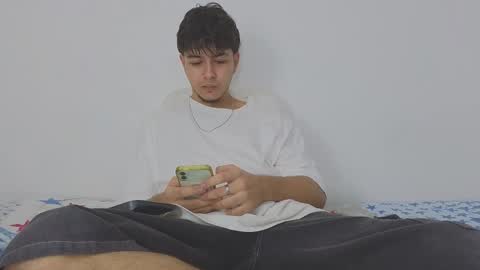 santybig18 online show from March 7, 2025, 4:02 am