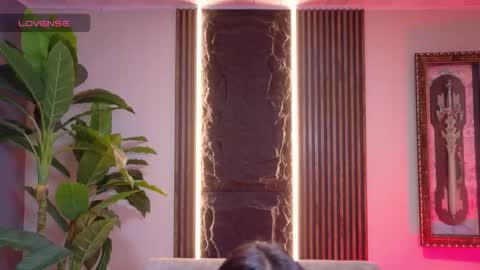 Tatiana online show from October 5, 2025, 2:04 pm