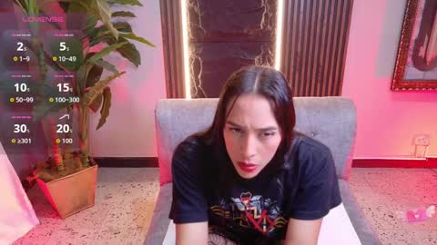 Tatiana online show from October 7, 2025, 1:52 pm