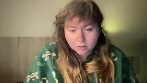 saphiebonnie online show from April 3, 2026, 3:10 pm