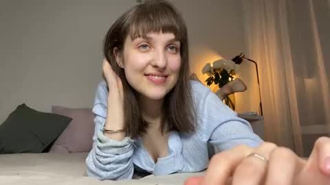 Anny online show from November 10, 2025, 11:26 pm