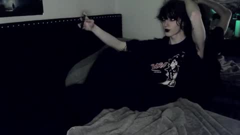 Snapshot of sapphicvoid chatting on February 3, 2025, 5:07 am Jade online show from February 3, 2025, 5:07 am