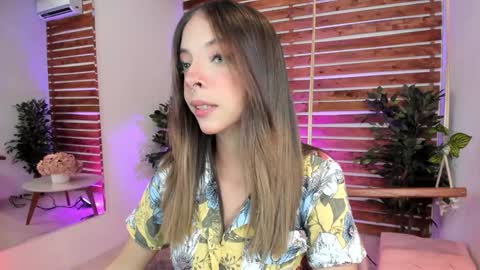 Valerin online show from December 4, 2024, 9:46 pm