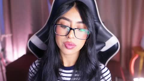 Sara  online show from January 31, 2025, 12:40 pm