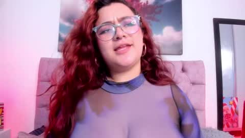 SARA ARIAS  online show from December 6, 2024, 2:13 am