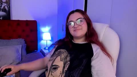 SARA ARIAS  online show from March 2, 2025, 10:14 am