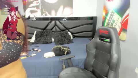 sara_bdsm online show from November 23, 2025, 11:21 am