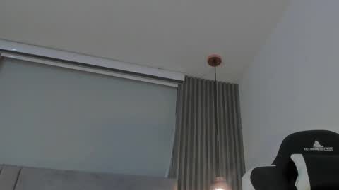  Sara online show from March 11, 2025, 2:32 am