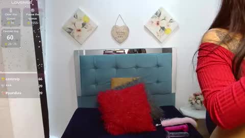 Sara online show from October 6, 2025, 9:01 pm