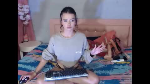 Snapshot of sara_jhons22 chatting on December 20, 2025, 11:56 pm sara_jhons22 online show from December 20, 2025, 11:56 pm