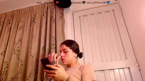 sara_johnson__ online show from December 5, 2025, 2:09 am