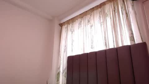 sara_johnson__ online show from March 12, 2026, 2:12 pm