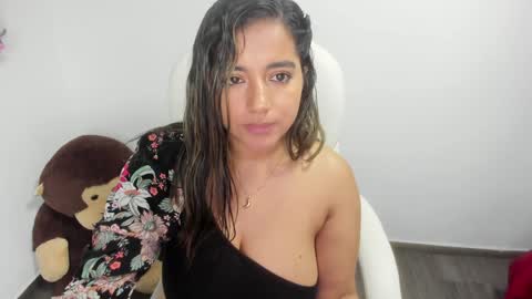 Snapshot of sara_lizcano chatting on January 4, 2025, 1:53 pm sarah LIZCANO....... online show from January 4, 2025, 1:53 pm