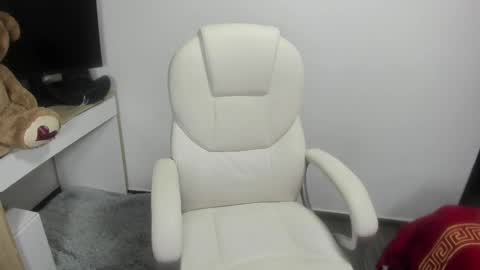 Snapshot of sara_lizcano chatting on February 27, 2025, 1:49 pm sarah LIZCANO....... online show from February 27, 2025, 1:49 pm