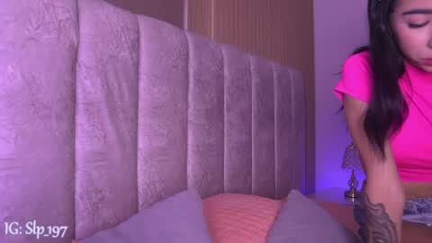 sara_lopee1 online show from April 13, 2026, 11:59 am