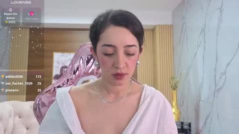 Snapshot of sara_lopez_s chatting on April 29, 2026, 5:30 pm Sara online show from April 29, 2026, 5:30 pm
