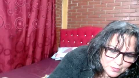 Snapshot of sara_love43 chatting on June 20, 2026, 6:27 am Sara love online show from June 20, 2026, 6:27 am