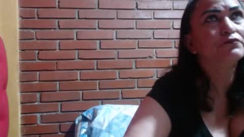 Snapshot of sara_love43 chatting on July 6, 2026, 6:10 am Sara love online show from July 6, 2026, 6:10 am