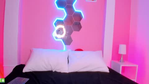 Sara  online show from February 9, 2025, 12:17 am